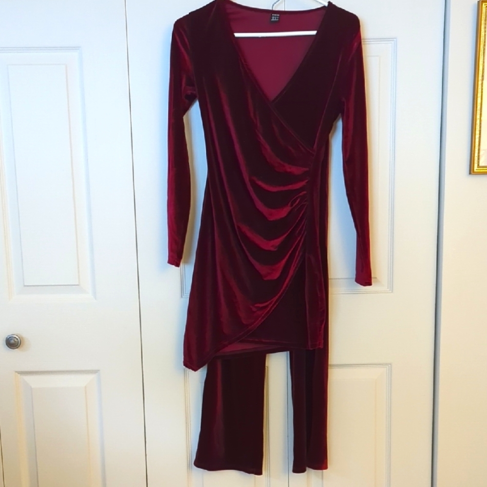 Elegant Velvet Set